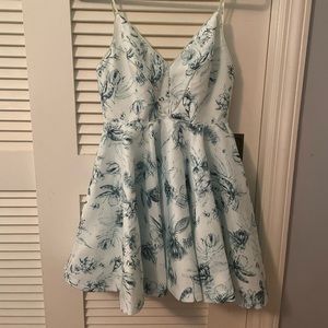silence + noise Hologram Floral Dress Size 4